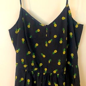 J crew navy pineapple dress with pockets!